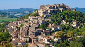 مارسيل باجنول: يكشف القرى الجميلة ويعري قلوب ساكنيها