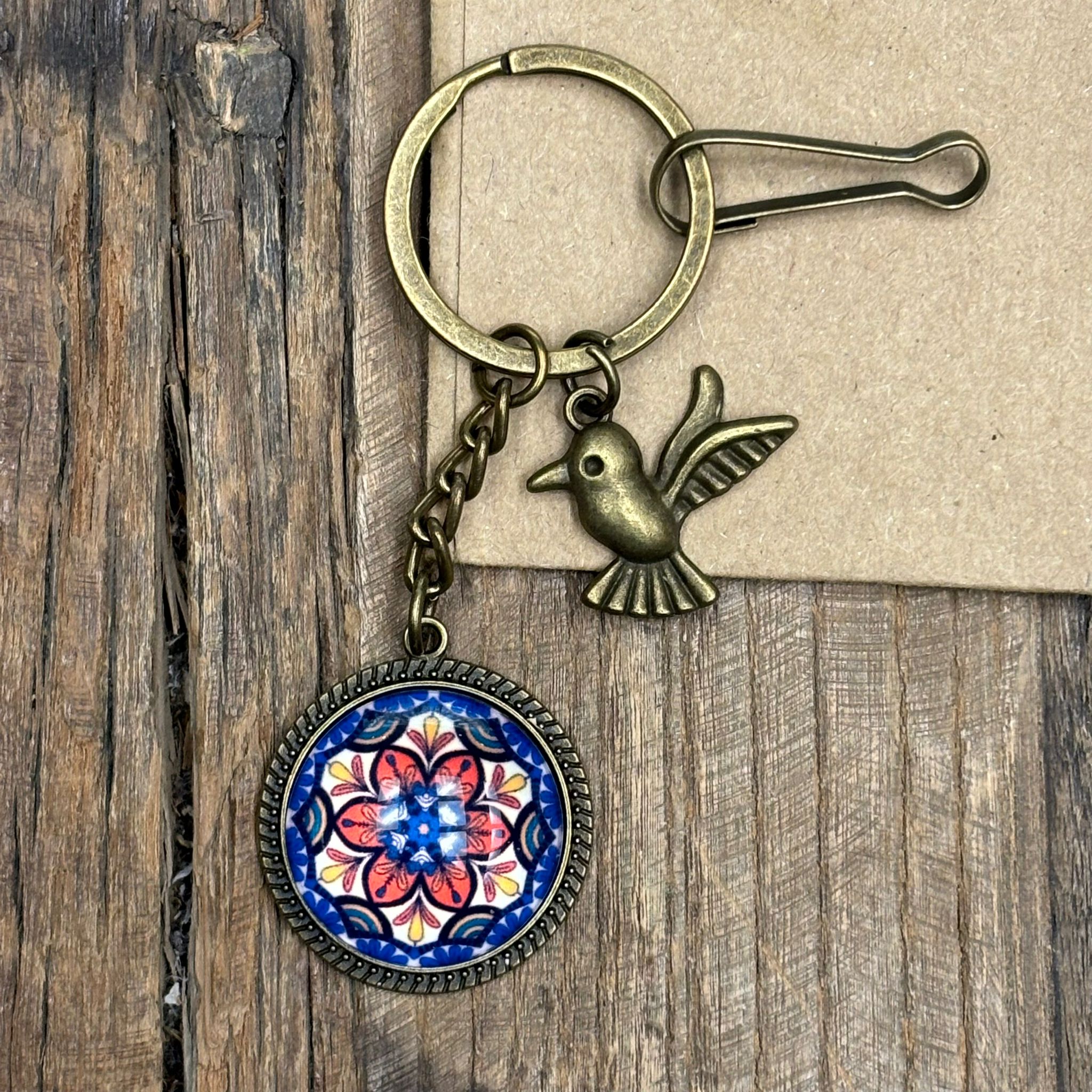 علاقة مفاتيح نحاسية متنوعة