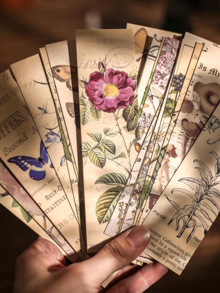 مجموعة قواطع كتب الورود والفراشات