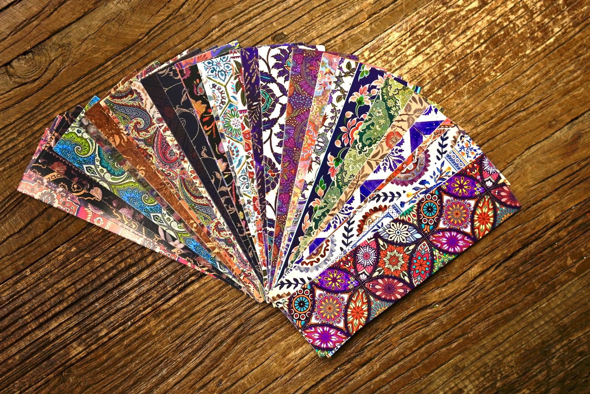 مجموعة قواطع كتب الزخارف الإسلامية