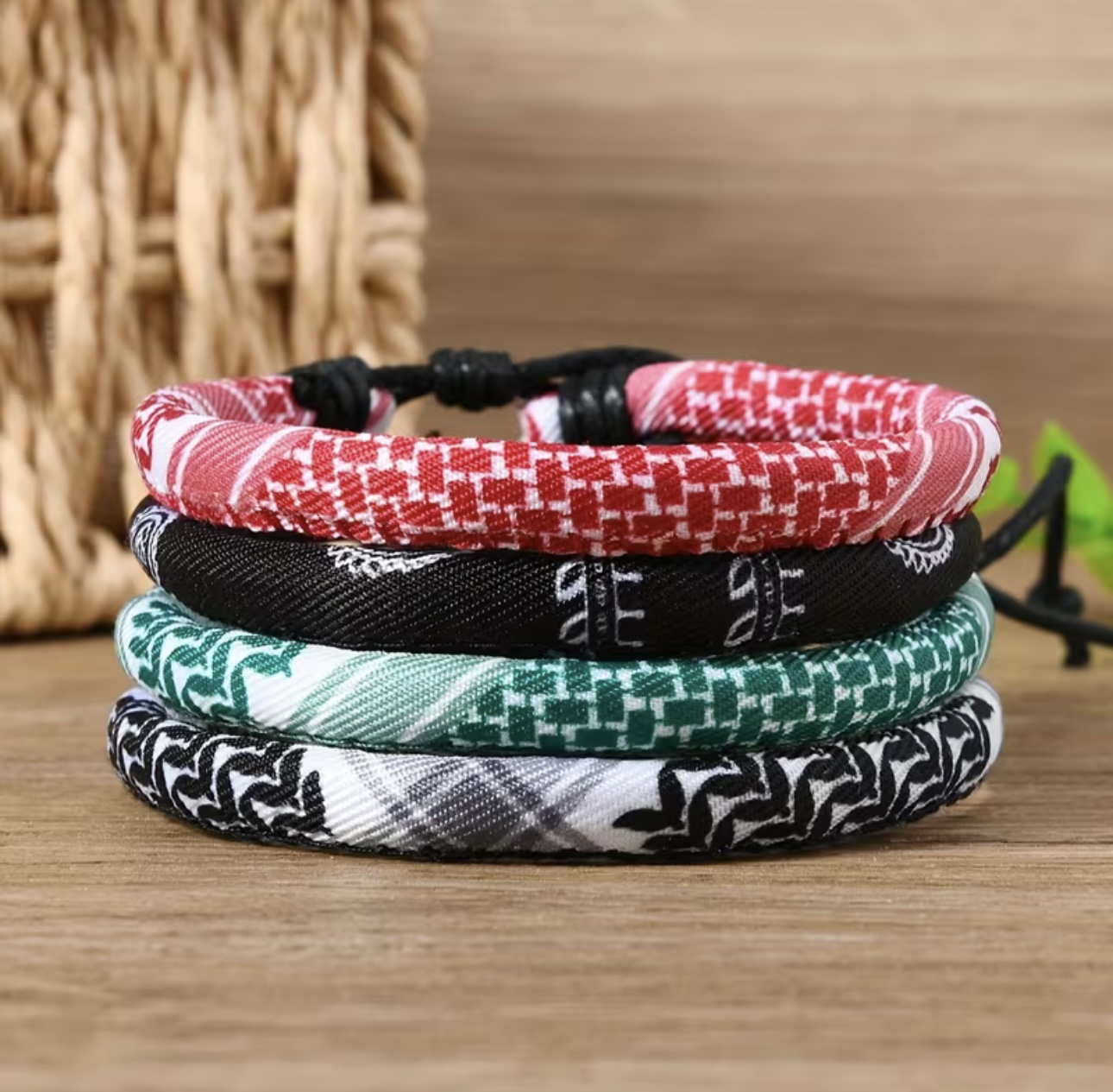 مجموعة أساور الكوفية ١/٤